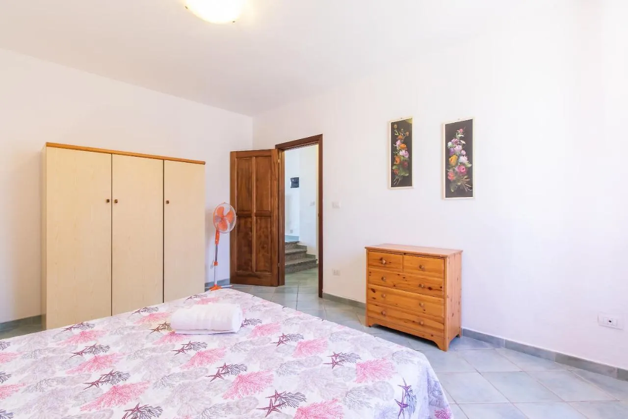 Elisa Vista Mare Apartment Capo Testa Italy